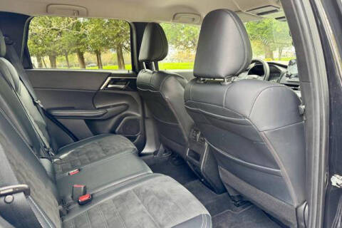 2024 Mitsubishi Outlander