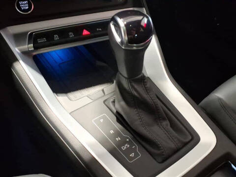 2025 Audi Q3 quattro S line Prem Plus 45 TFSI