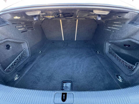 2017 Audi A4 2.0T quattro Premium Plus