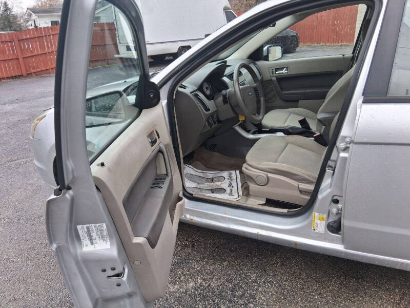 2011 Ford Focus Sport SES