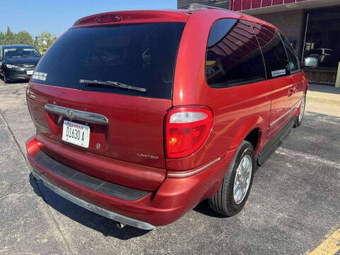 2005 Chrysler Town and Country Limited