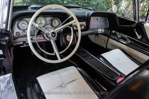 1960 Ford Thunderbird