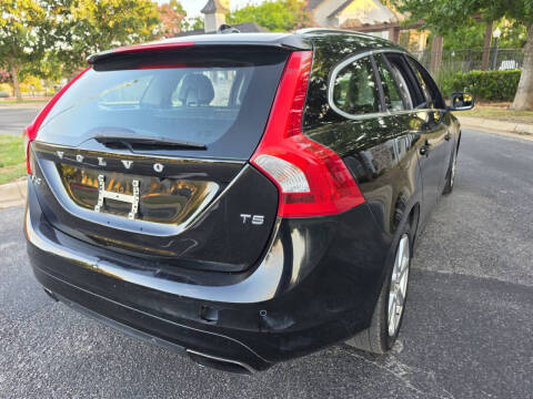 2016 Volvo V60 T5 Drive-E Platinum