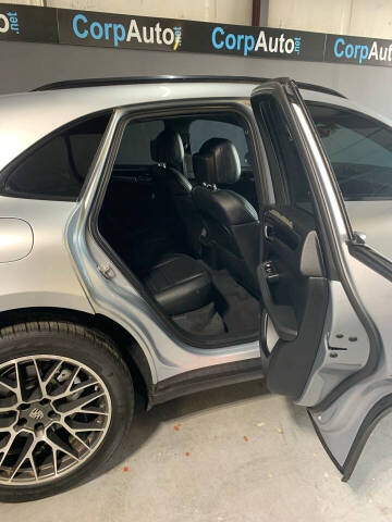 2015 Porsche Macan S