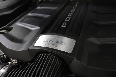 2017 Porsche Cayenne GTS