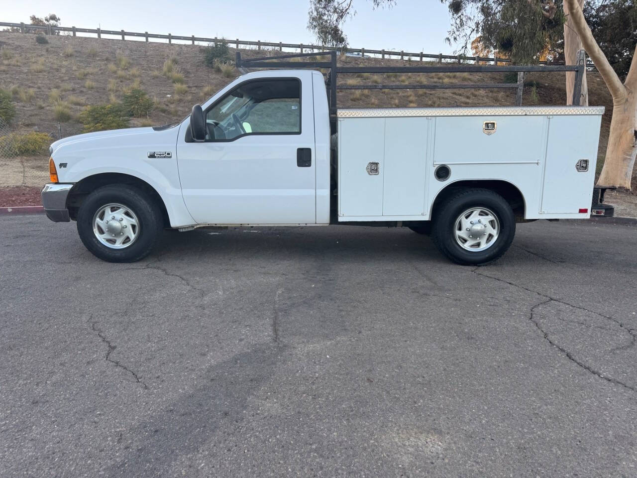 1999 Ford F-250 Super Duty for sale at Ride And Trust in El Cajon, CA