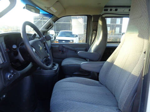 2016 Chevrolet Express 2500