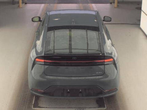 2023 Toyota Prius LE