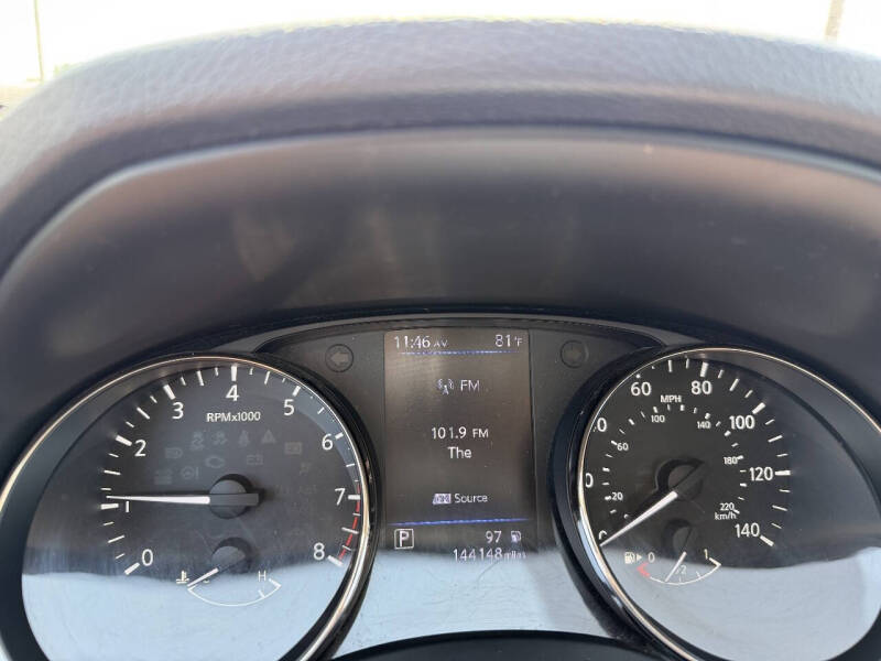 2018 Nissan Rogue S