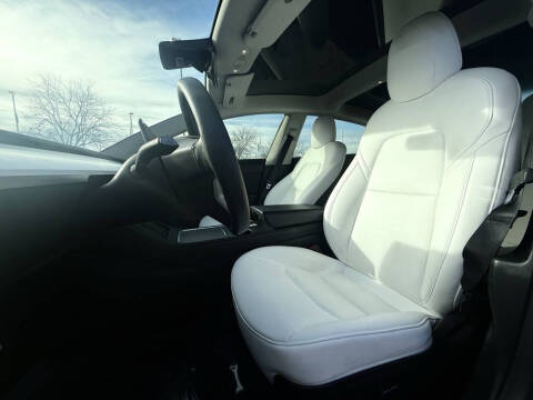 2022 Tesla Model 3 Performance