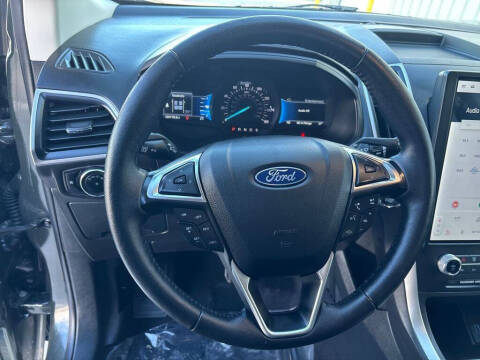 2024 Ford Edge