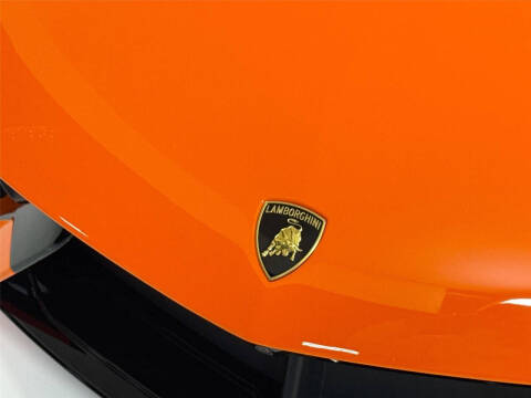 2024 Lamborghini Revuelto