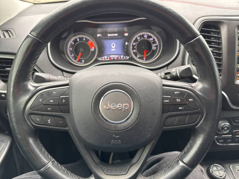 2019 Jeep Cherokee Trailhawk