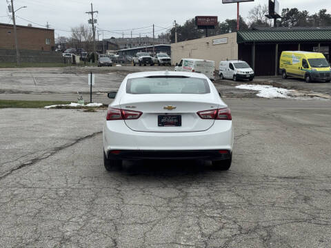 2022 Chevrolet Malibu LT