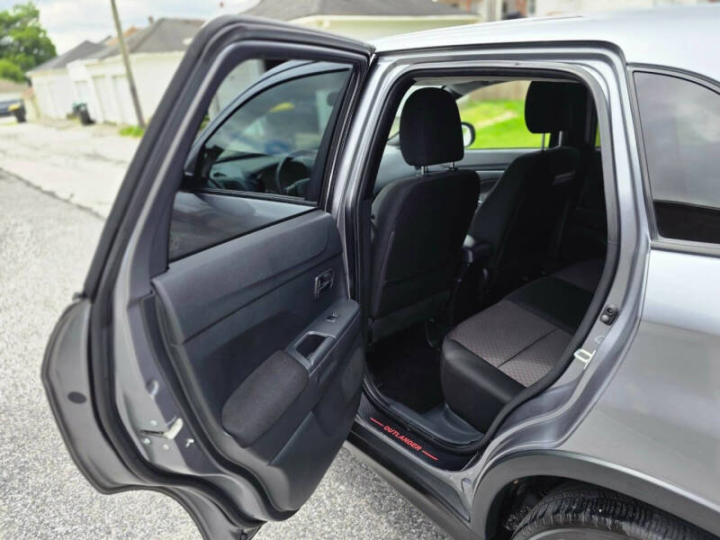 2017 Mitsubishi Outlander Sport 2.4 SE