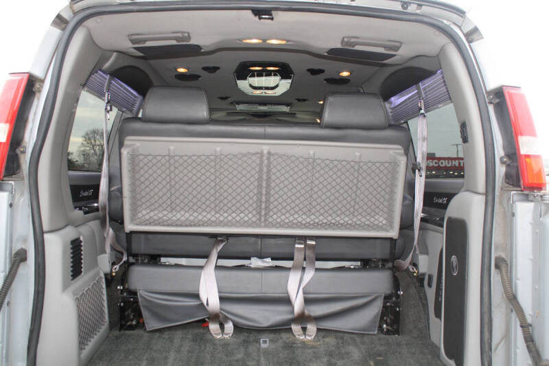 2016 Chevrolet Express 2500