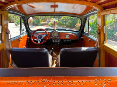 1955 MORRIS-MINOR WOODY TRAVELLER WAGON