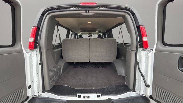 2024 Chevrolet Express LT 3500