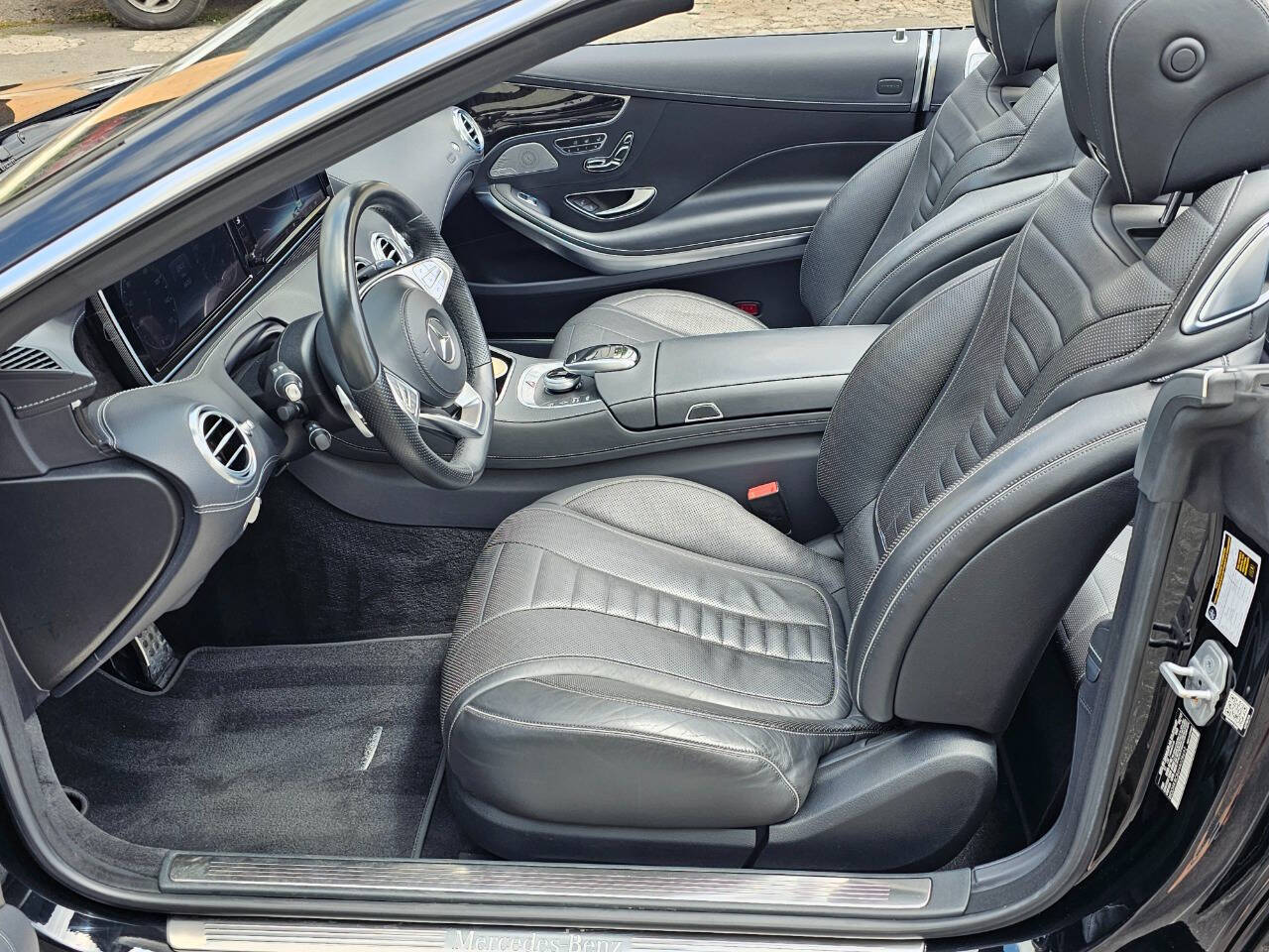 2017 Mercedes-Benz S-Class 23