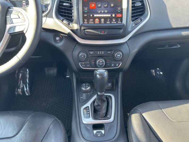 2017 Jeep Cherokee Trailhawk