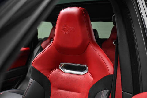 2022 Land Rover Range Rover Sport SVR