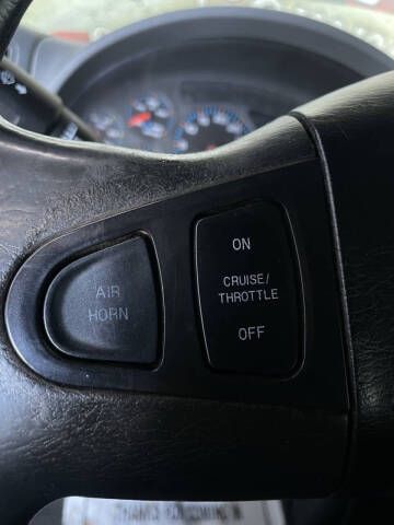 2004 International WorkStar 7400