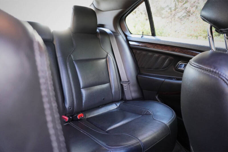 2013 Ford Taurus Limited