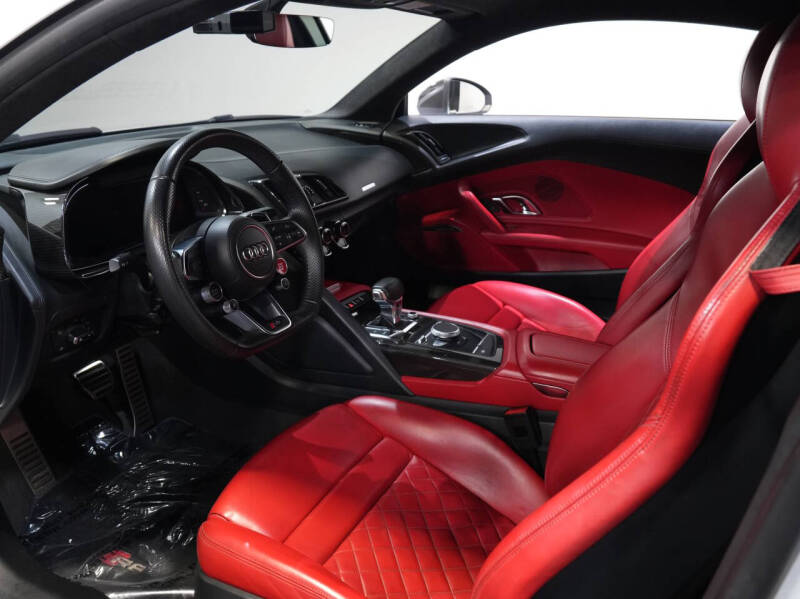 2018 Audi R8 5.2 quattro V10 Plus