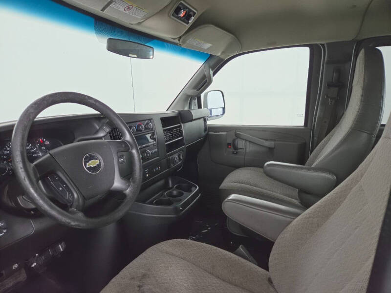 2016 Chevrolet Express LT 3500