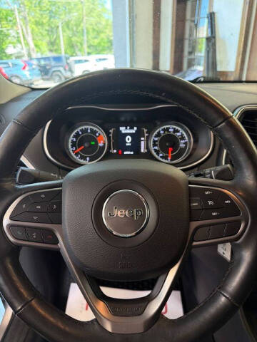 2019 Jeep Cherokee Latitude