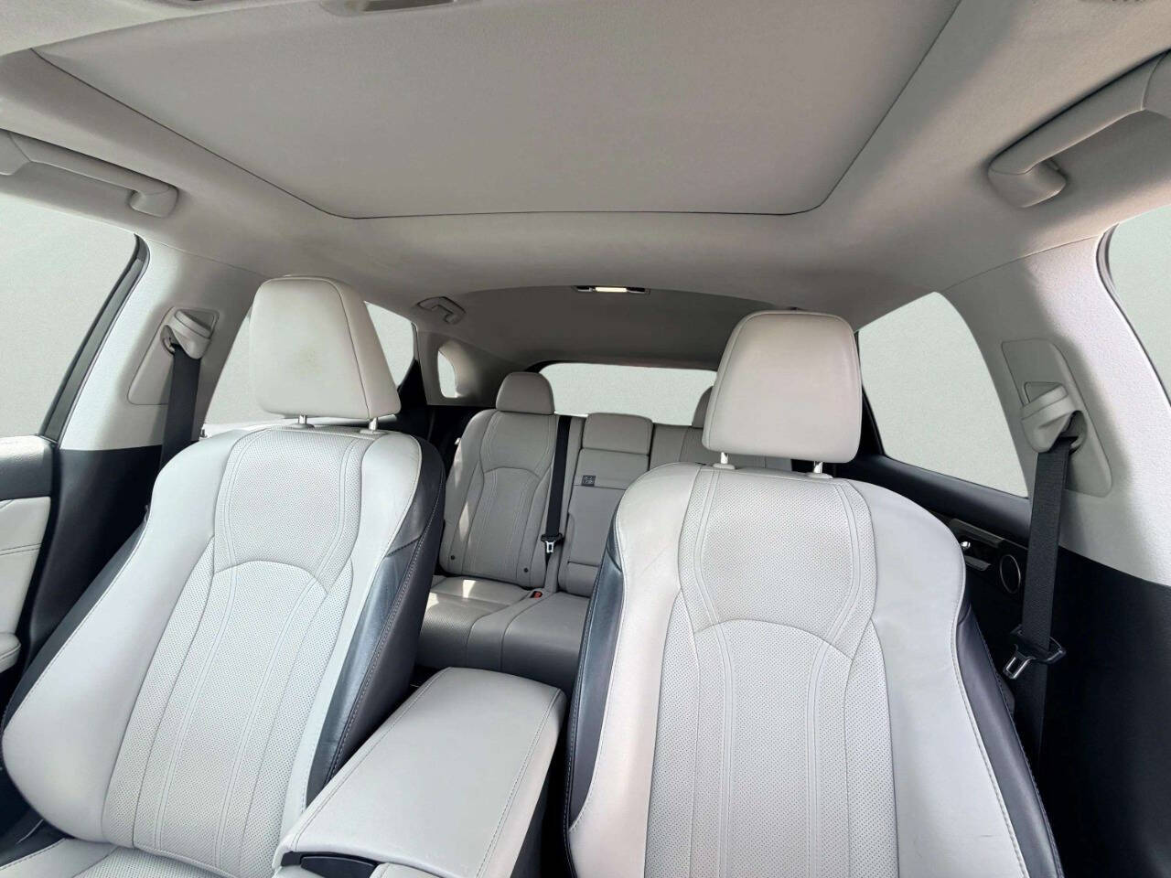 LexusRX 35021