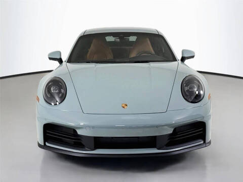 2025 Porsche 911 Carrera
