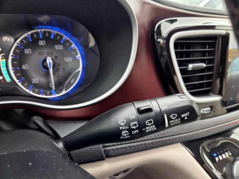 2019 Chrysler Pacifica Limited