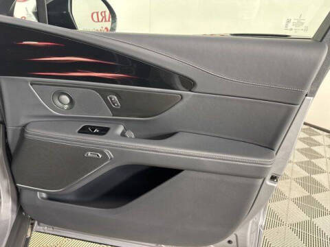 2025 Lincoln Nautilus Hybrid Reserve