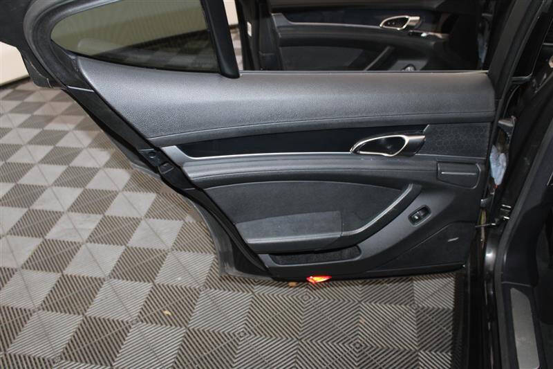 2014 Porsche Panamera