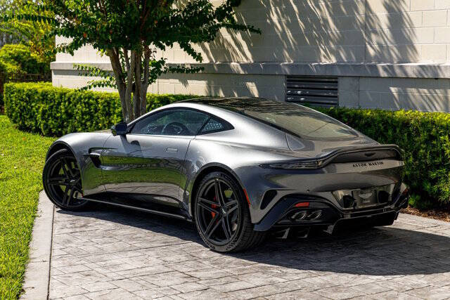 2026 Aston Martin Vantage