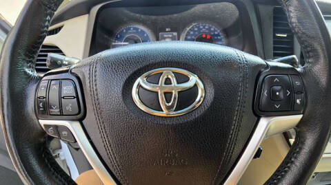 2017 Toyota Sienna