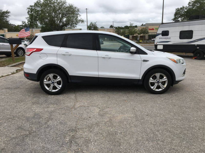 2016 Ford Escape SE