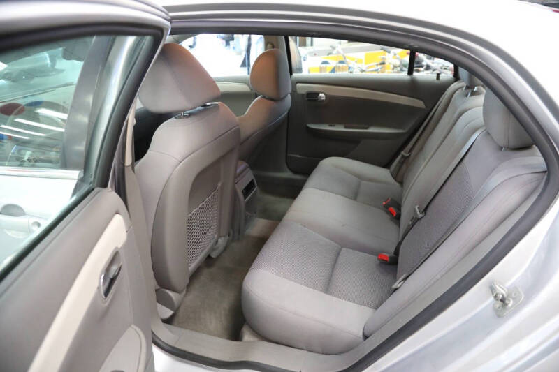 2011 Chevrolet Malibu LS