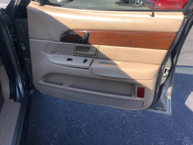 2004 Mercury Grand Marquis LS Premium