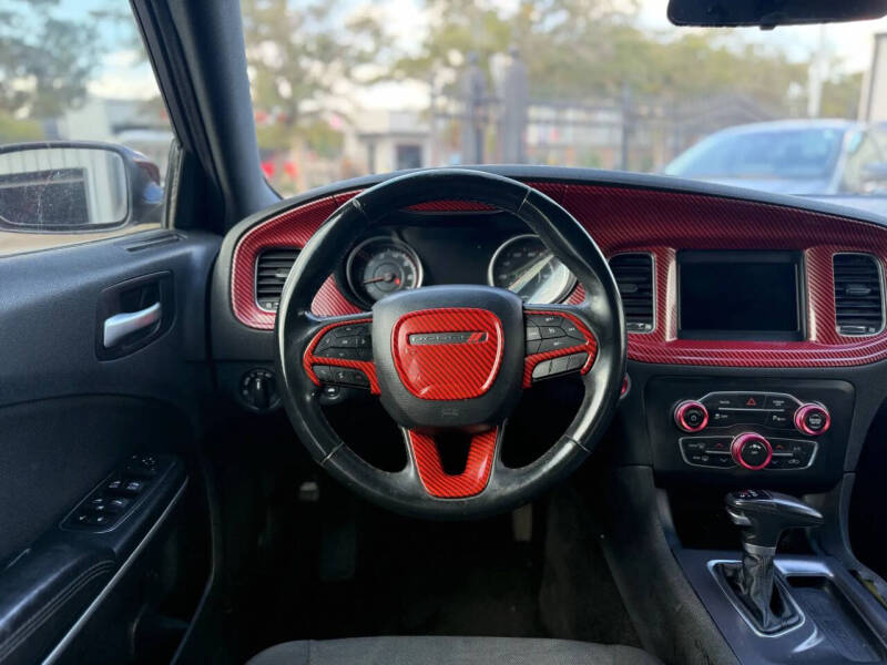 2018 Dodge Charger SXT