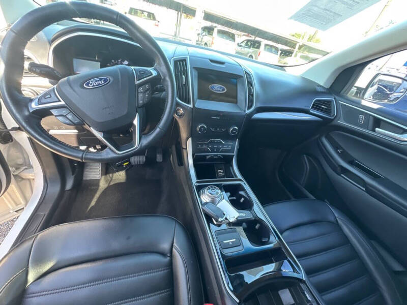 2019 Ford Edge SEL