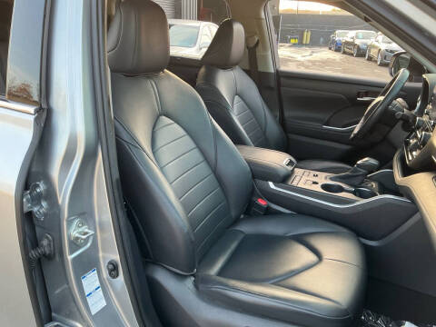 2020 Toyota Highlander XLE