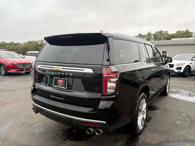 2023 Chevrolet Suburban High Country