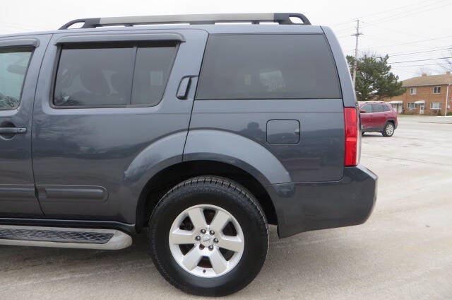 2012 Nissan Pathfinder SV