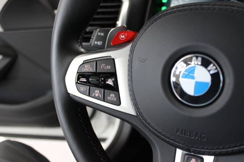 2022 BMW M8 Competition