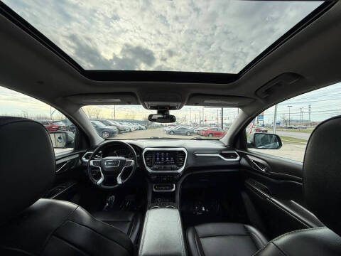 2022 GMC Acadia SLT