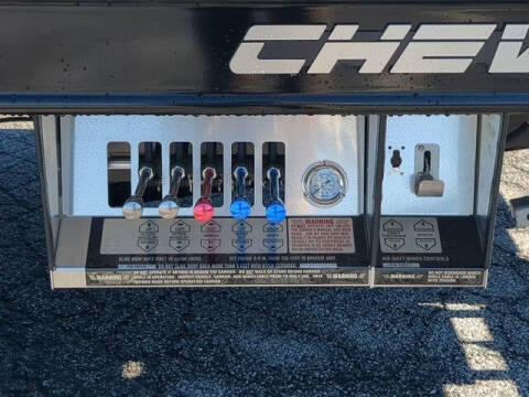 2026 Freightliner M2 106