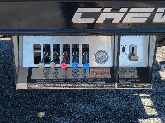 2026 Freightliner M2 106