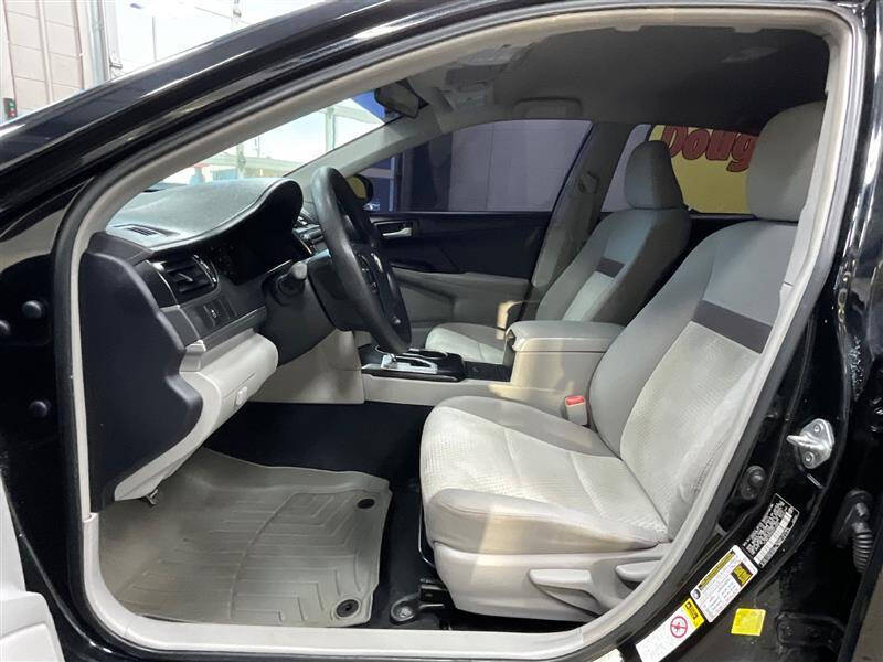 2013 Toyota Camry LE